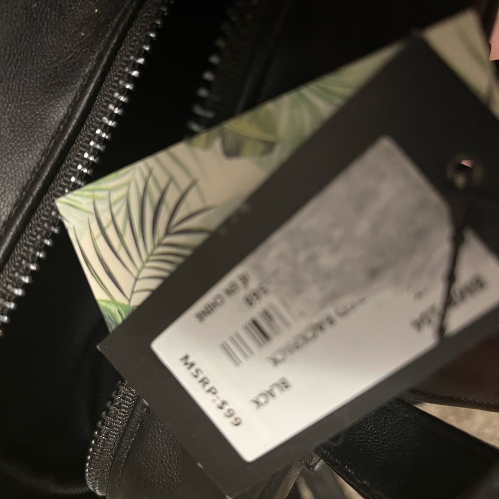 Badgley Mischka Vegan Leather Accessory - Picture 6 of 7